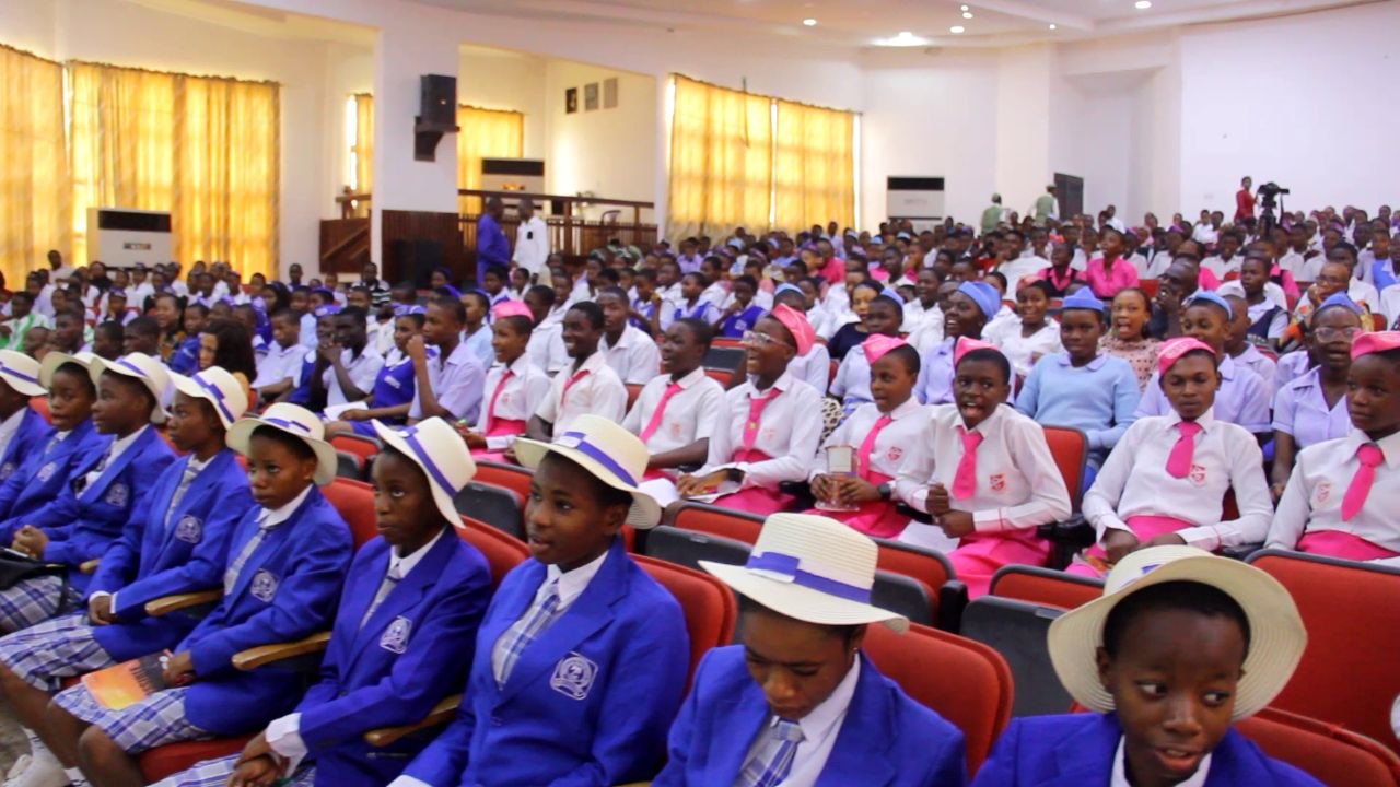 Students attending CHAPOL school moral campaign
